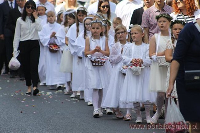 Procesja Bożego Ciała na Jezioranach