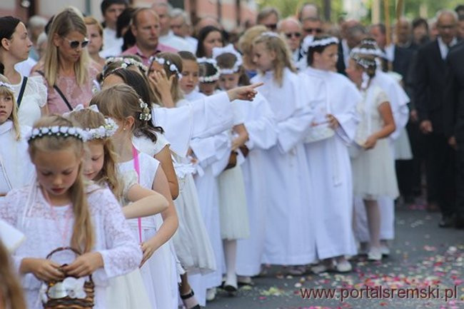 Procesja Bożego Ciała na Jezioranach