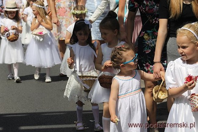 Procesja Bożego Ciała na Jezioranach