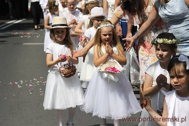Procesja Bożego Ciała na Jezioranach