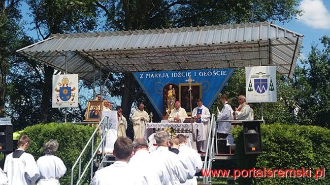 Pielgrzymowali mężczyźni