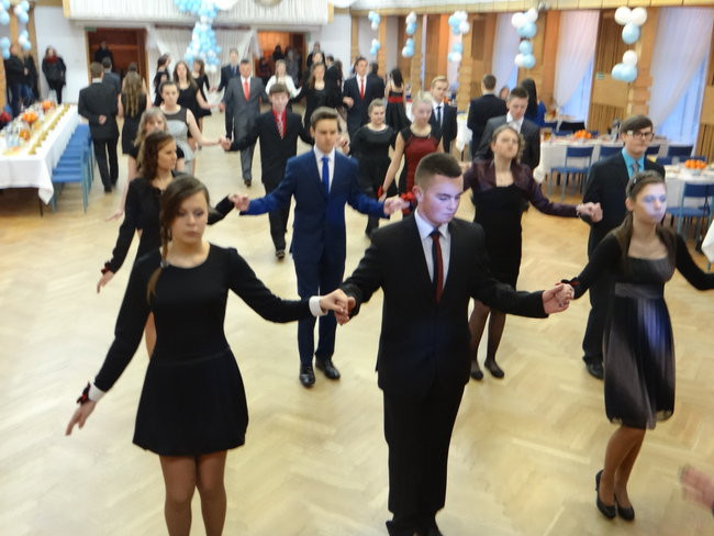 Studniówka w Manieczkach