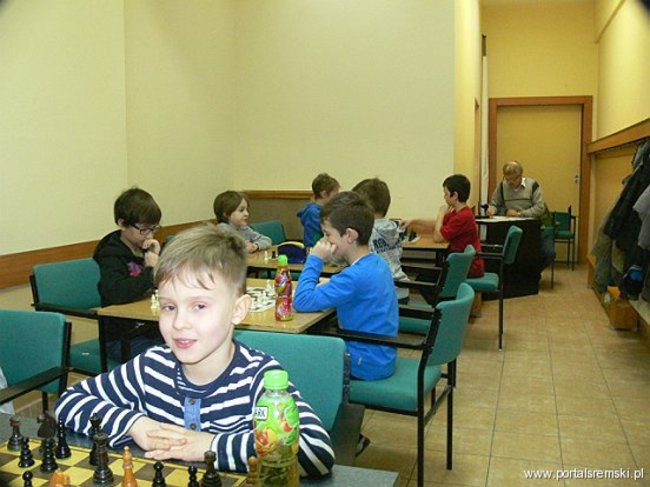 Feryjne  szachowanie