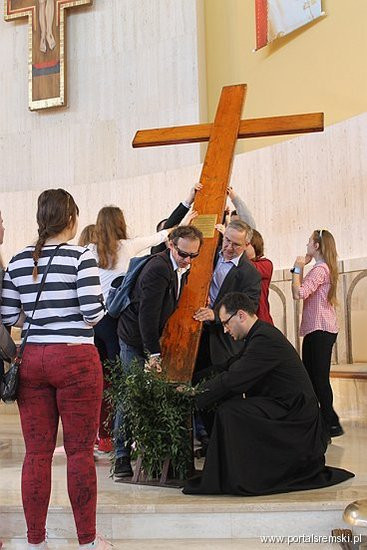 Krzyż Jana Pawła II w Śremie