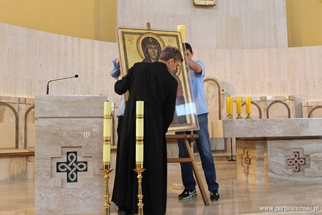 Krzyż Jana Pawła II w Śremie