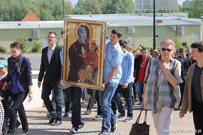 Krzyż Jana Pawła II w Śremie