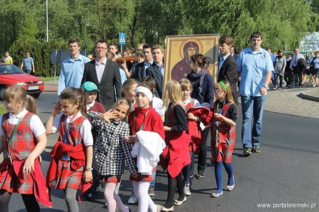 Krzyż Jana Pawła II w Śremie