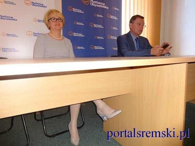 Promocja w cieniu pikiety