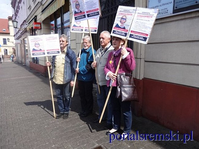 Promocja w cieniu pikiety