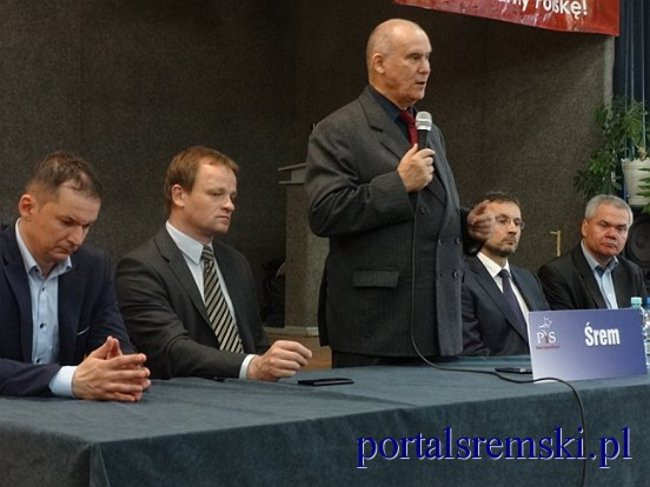 Pokażmy Tuskowi czerwoną kartkę