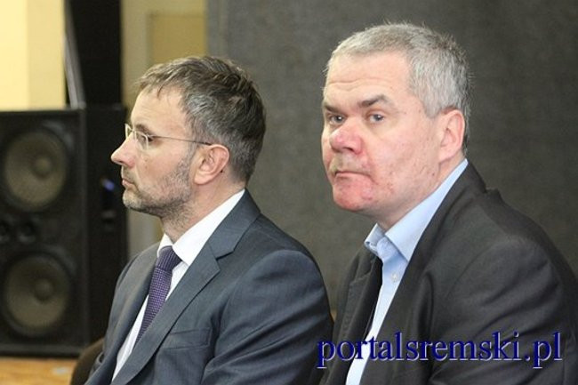 Pokażmy Tuskowi czerwoną kartkę