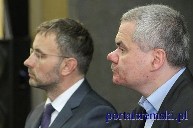 Pokażmy Tuskowi czerwoną kartkę