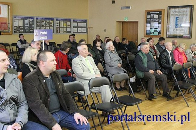 Pokażmy Tuskowi czerwoną kartkę