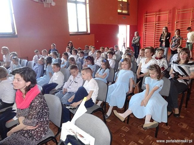 Śremsong rozpoczęty