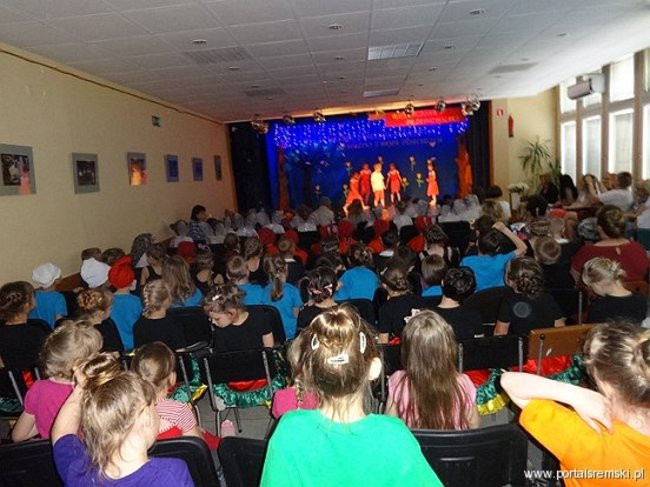 Roztańczone przedszkolaki