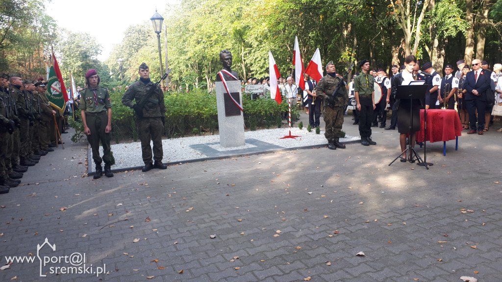 Odsłonięcie pomnika Witolda Pileckiego