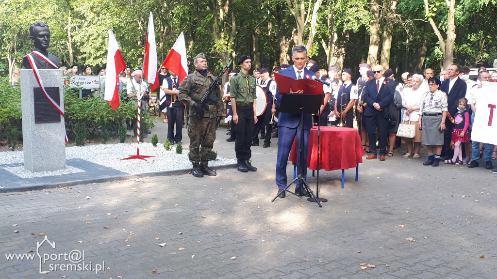 Odsłonięcie pomnika Witolda Pileckiego
