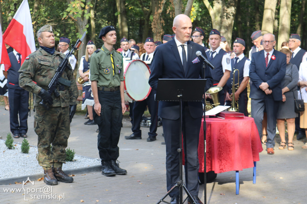 Odsłonięcie pomnika Witolda Pileckiego