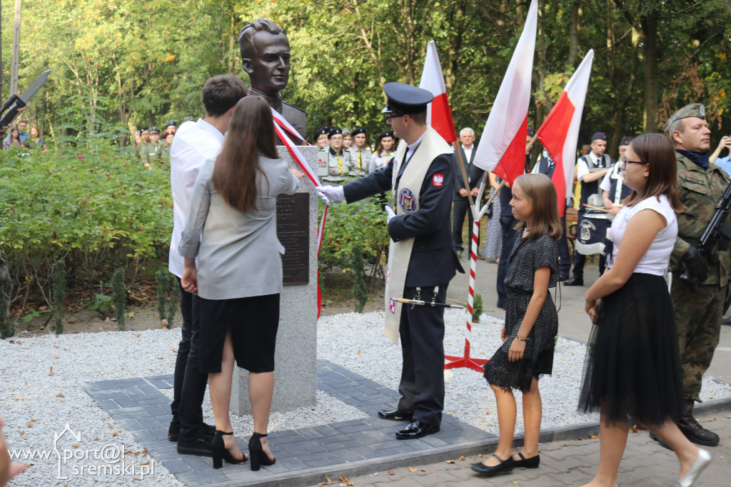 Odsłonięcie pomnika Witolda Pileckiego