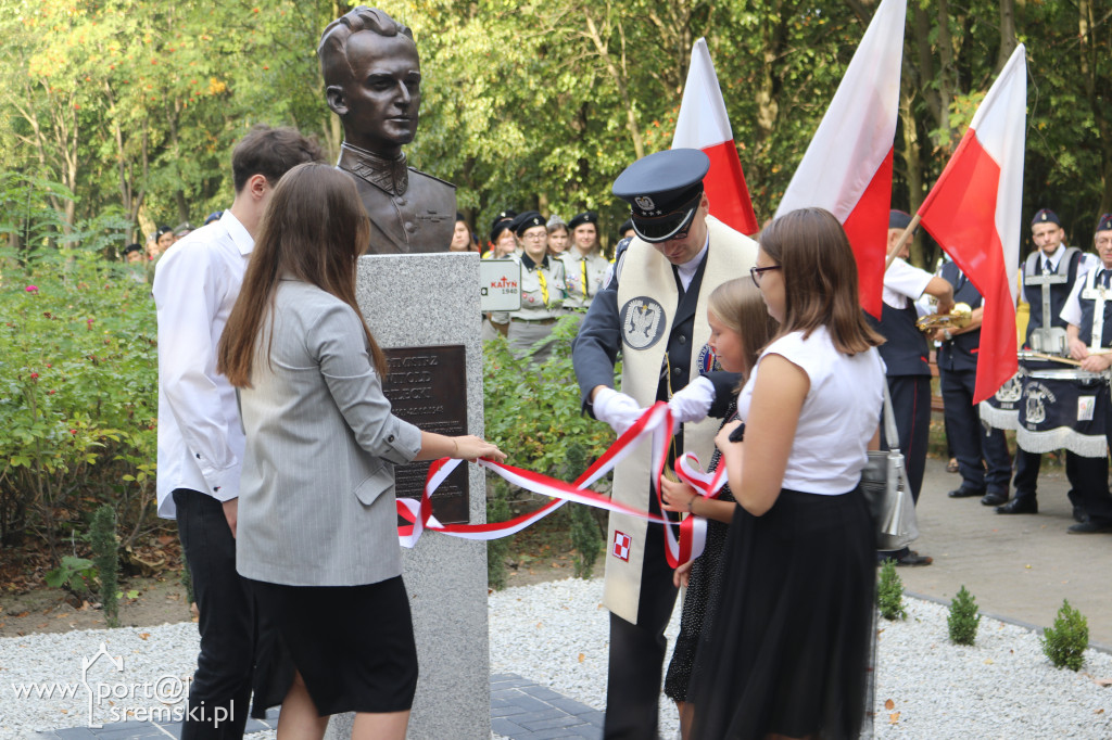 Odsłonięcie pomnika Witolda Pileckiego