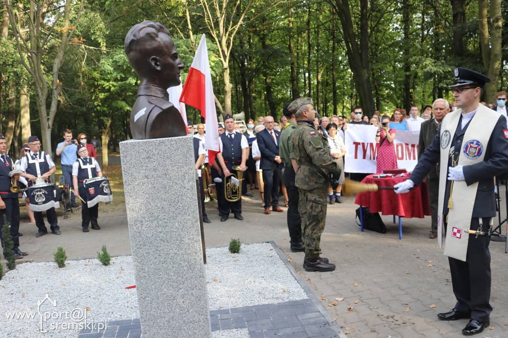 Odsłonięcie pomnika Witolda Pileckiego