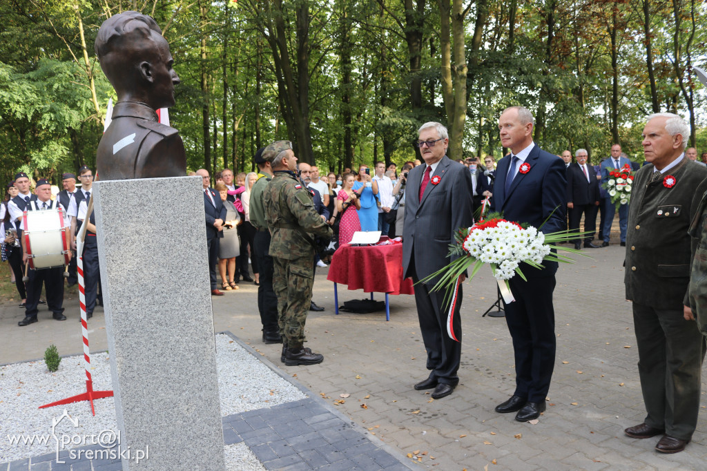 Odsłonięcie pomnika Witolda Pileckiego