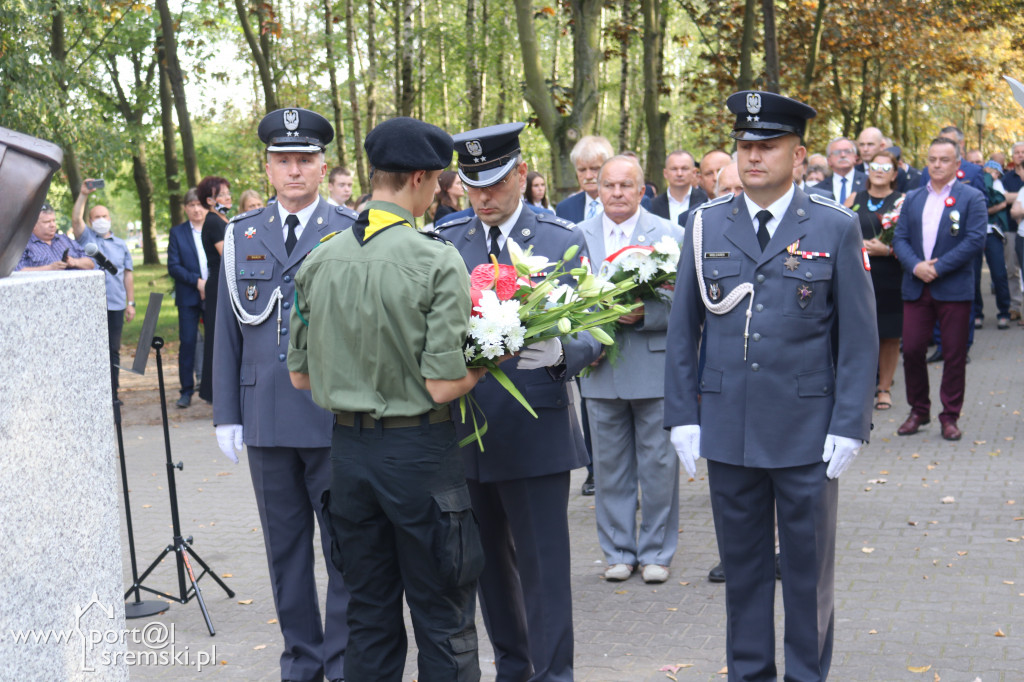 Odsłonięcie pomnika Witolda Pileckiego