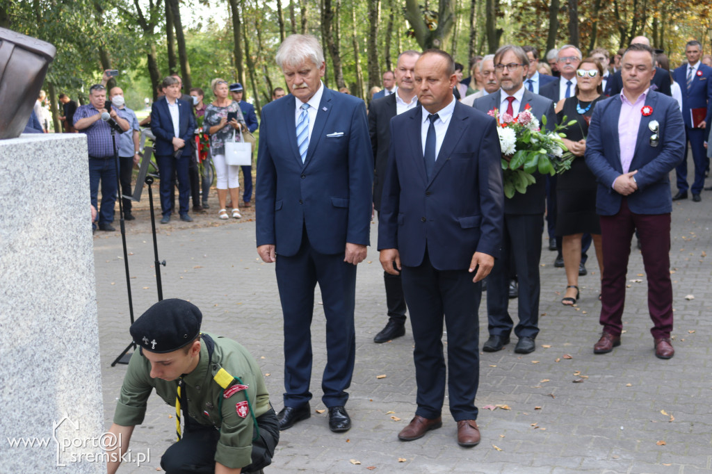Odsłonięcie pomnika Witolda Pileckiego