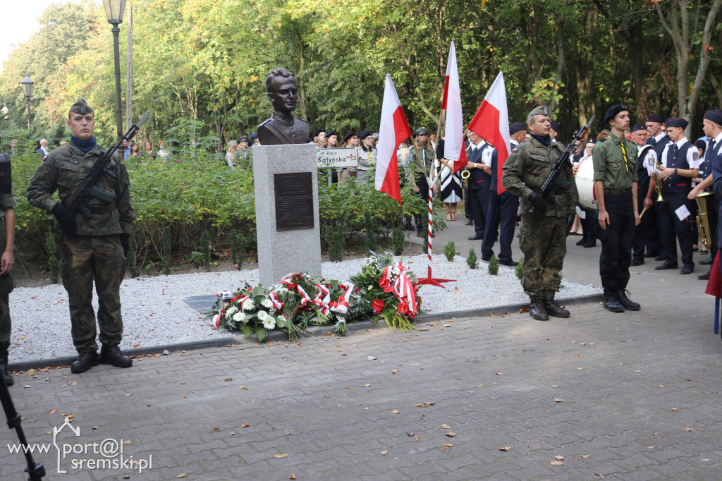 Odsłonięcie pomnika Witolda Pileckiego