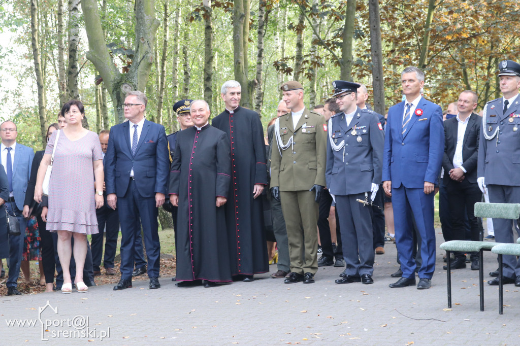 Odsłonięcie pomnika Witolda Pileckiego