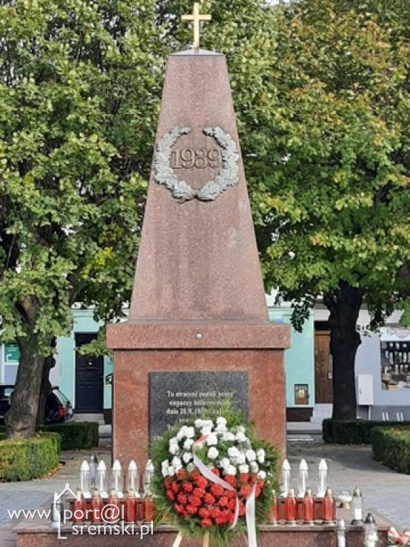 81. rocznica rozstrzelania 17 mieszkańców Ziemi Ksiąskiej i Dolskiej
