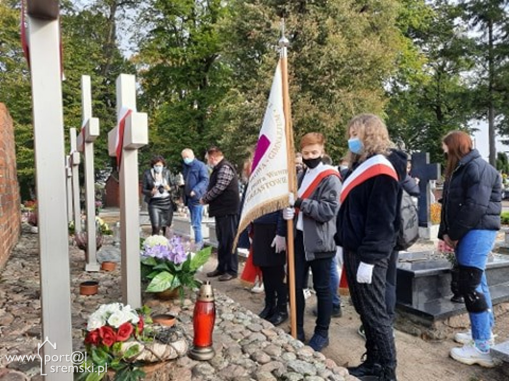 81. rocznica rozstrzelania 17 mieszkańców Ziemi Ksiąskiej i Dolskiej