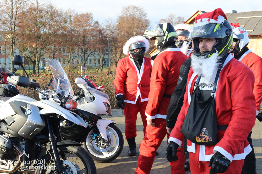 Mikołaje na motorach wspierają Piotra