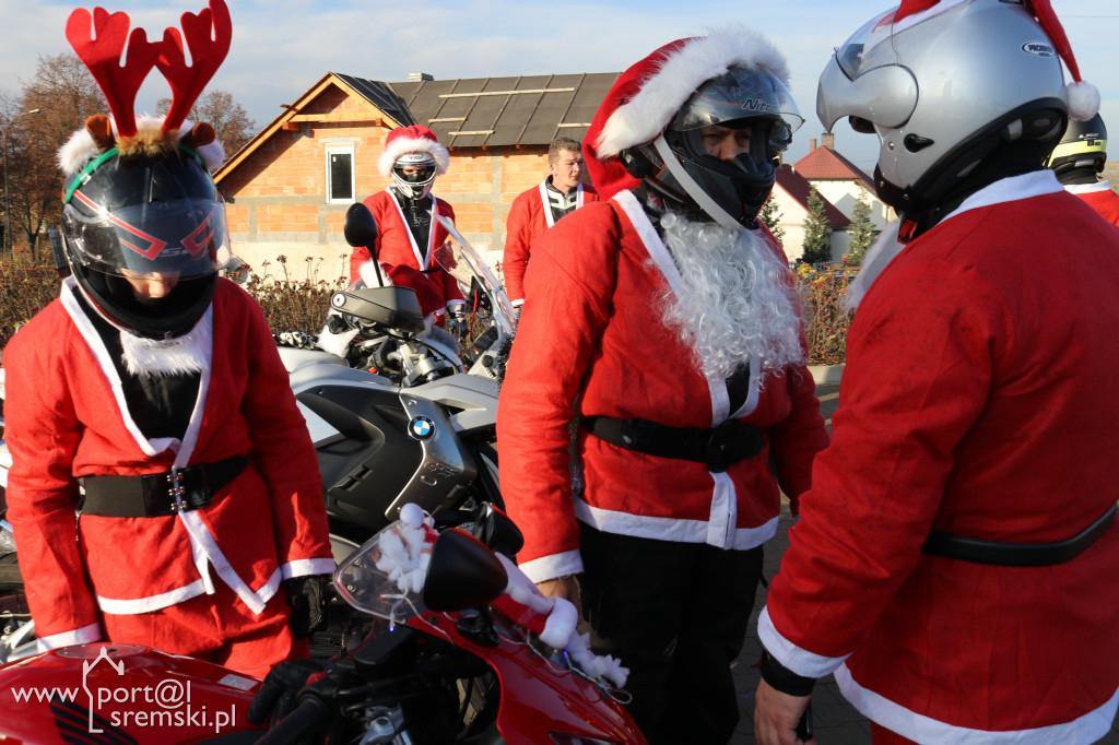 Mikołaje na motorach wspierają Piotra