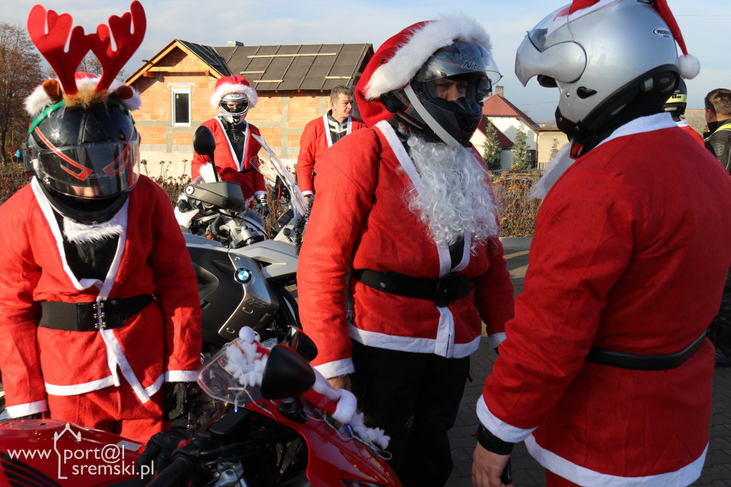 Mikołaje na motorach wspierają Piotra