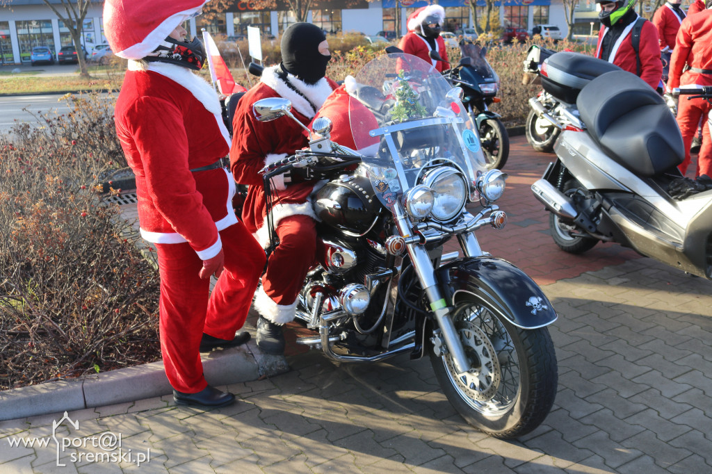 Mikołaje na motorach wspierają Piotra