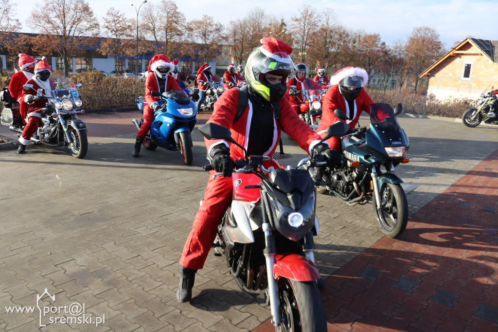 Mikołaje na motorach wspierają Piotra