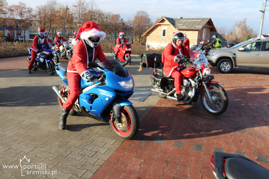 Mikołaje na motorach wspierają Piotra