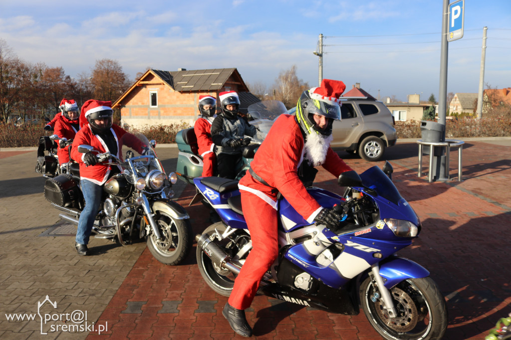Mikołaje na motorach wspierają Piotra