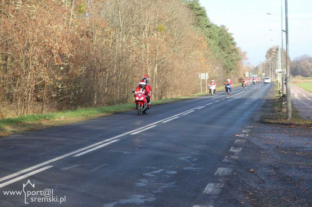 Mikołaje na motorach wspierają Piotra
