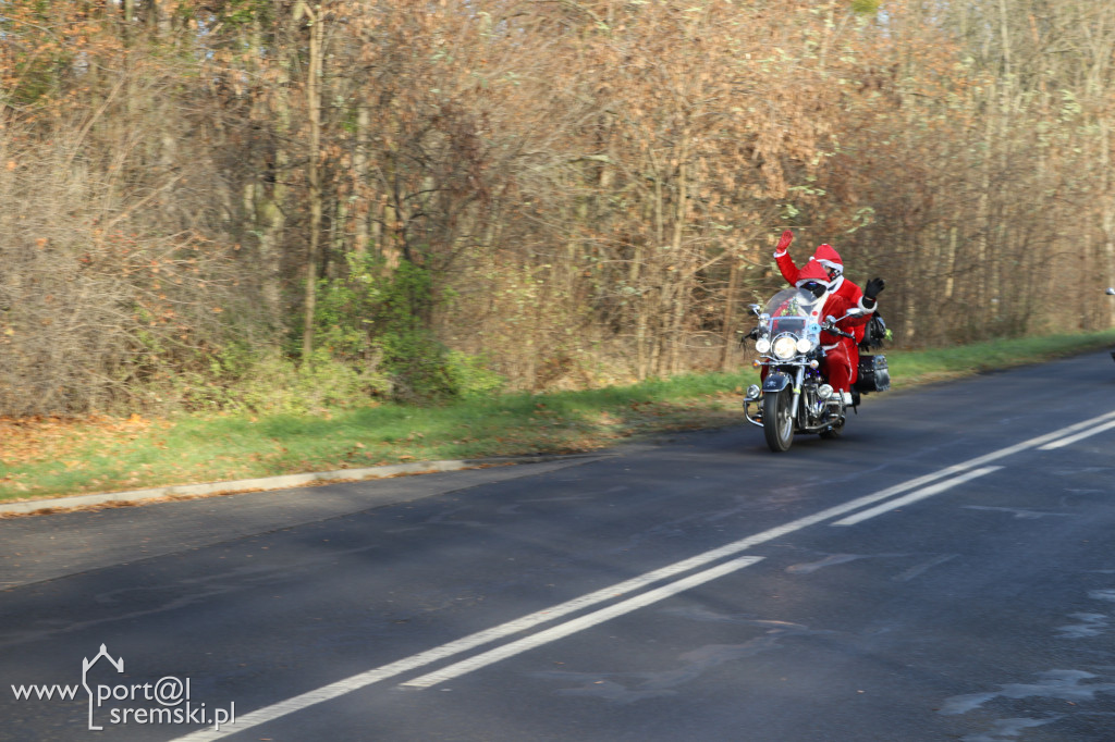 Mikołaje na motorach wspierają Piotra