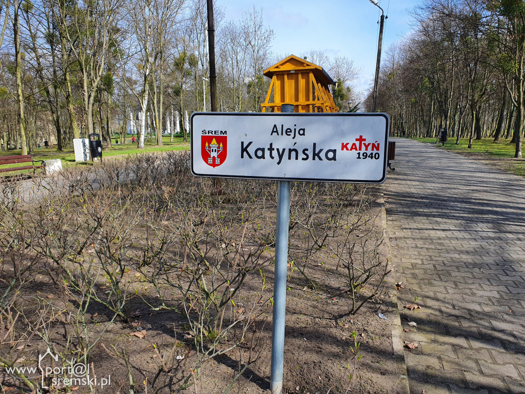81. rocznica zbrodni w Katyniu. Dzisiaj jest Dzień Pamięci Ofiar Zbrodni Katyńskiej
