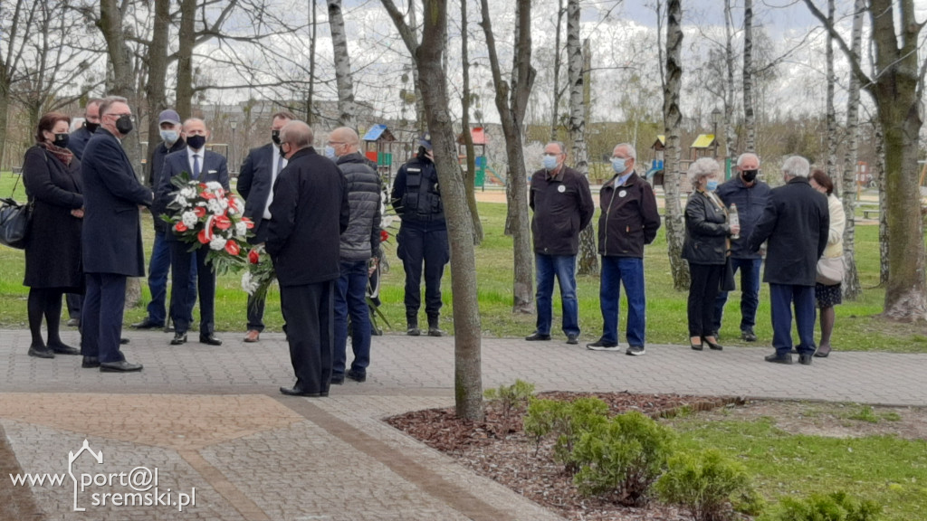Śremianie pamiętają o Ofiarach Zbrodni Katyńskiej i dzisiaj oddają im hołd