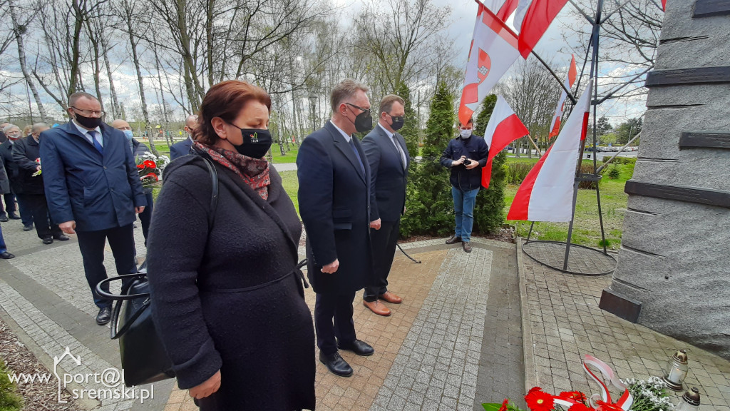 Śremianie pamiętają o Ofiarach Zbrodni Katyńskiej i dzisiaj oddają im hołd