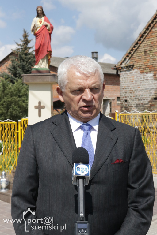 Uroczyste poświęcenie i odsłonięcie figury w Szymanowie z okazji 100. rocznicy