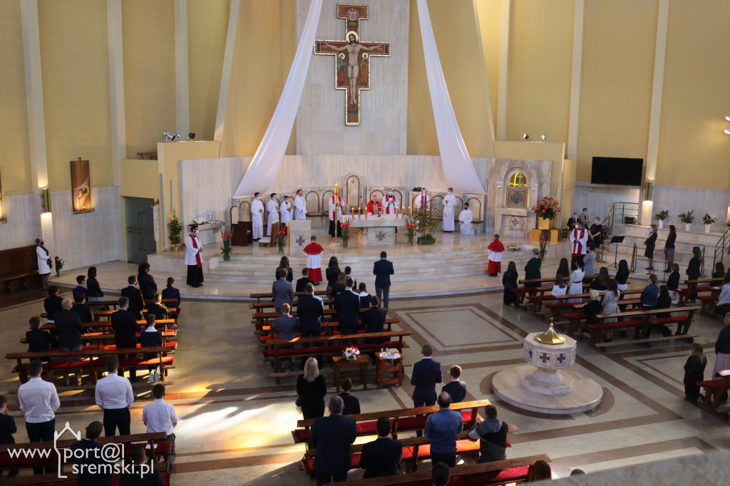 Bierzmowanie na Jezioranach