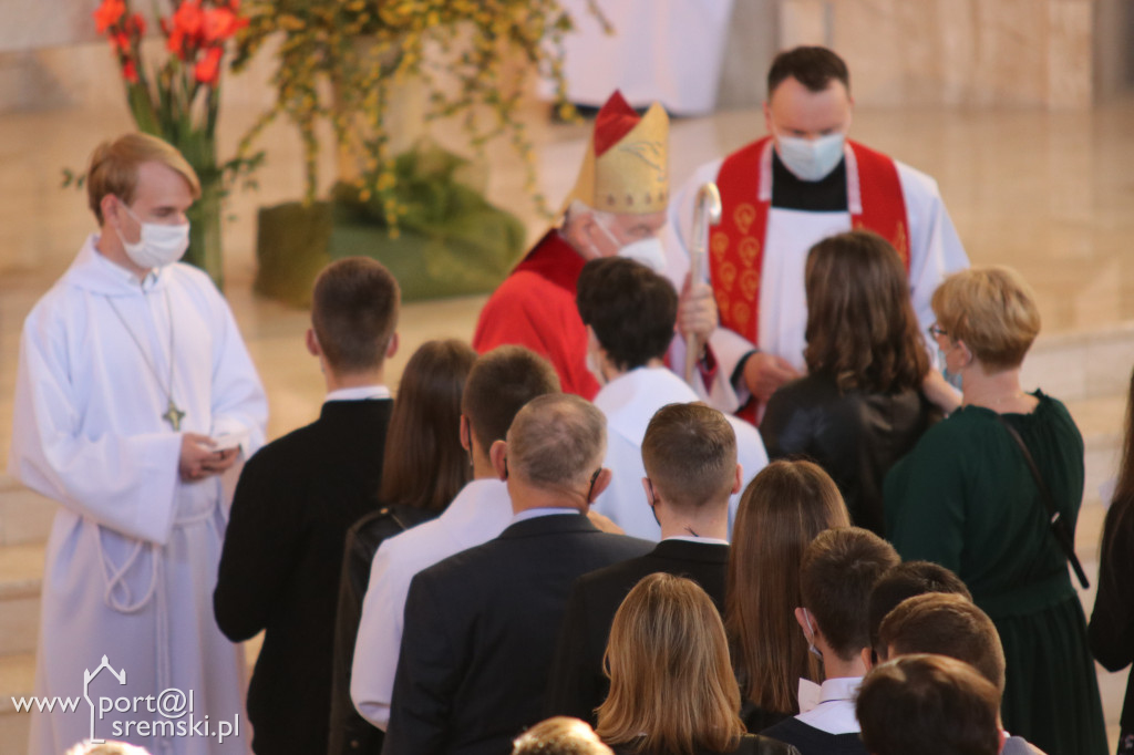 Bierzmowanie na Jezioranach