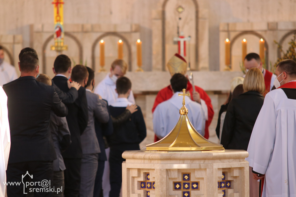 Bierzmowanie na Jezioranach