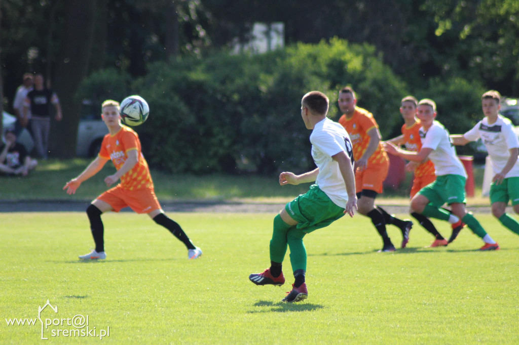 Derby dla UKS Śrem