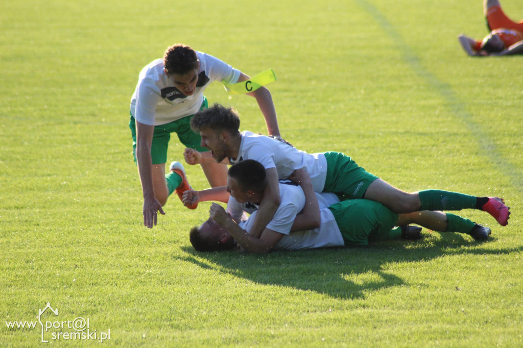 Derby dla UKS Śrem